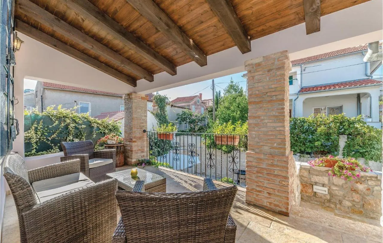Beautiful Home In Preko With 2 Bedrooms, Sauna And Internet Holiday home